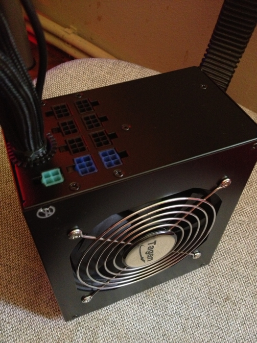  [SATILIK] TAGAN 430W MODÜLER KABLOLU 12CM FANLI SESSİZ PSU