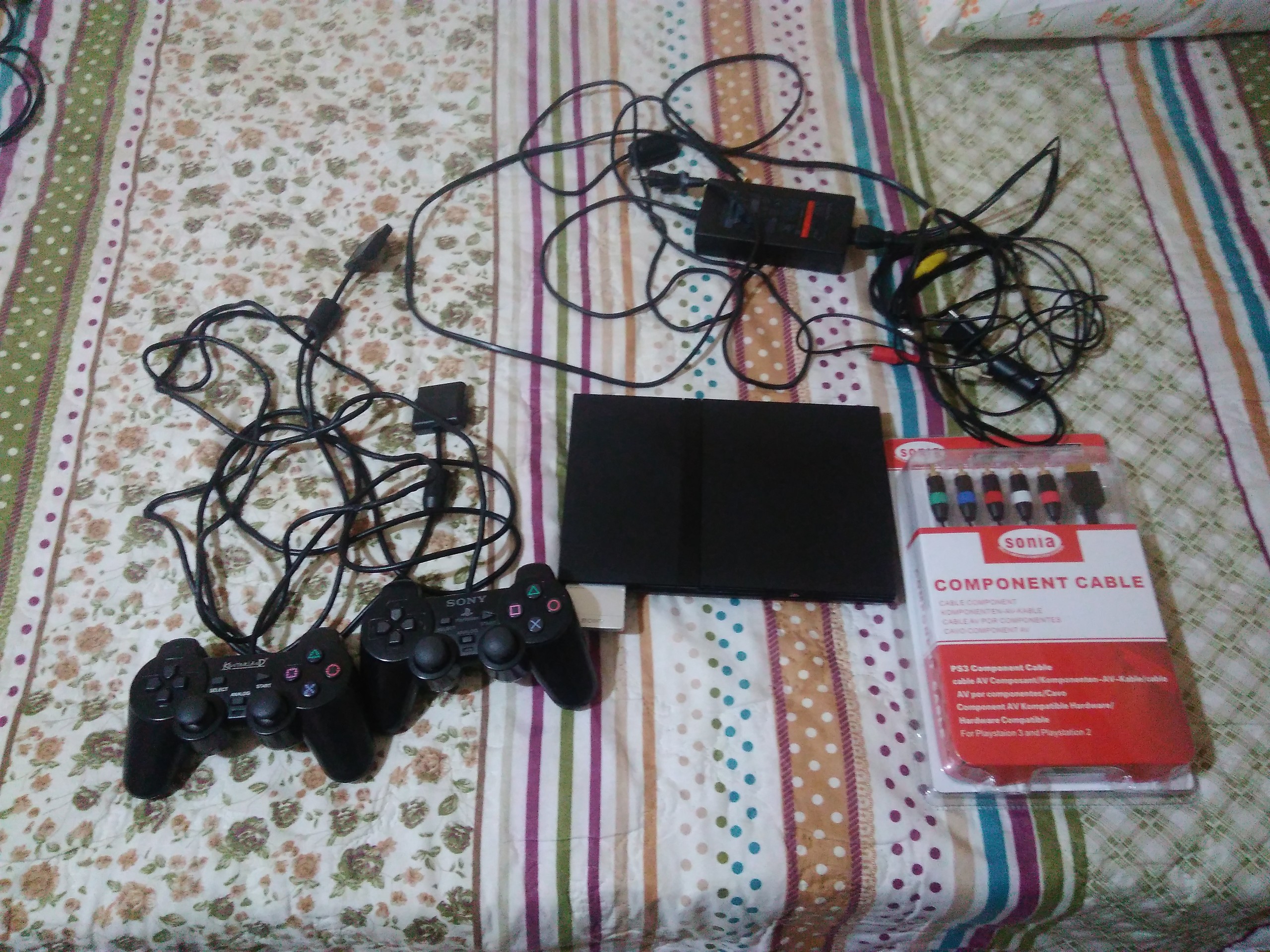  Satılık 320 GB PS3 Slim ve 2 Adet PS2 - SATILDI