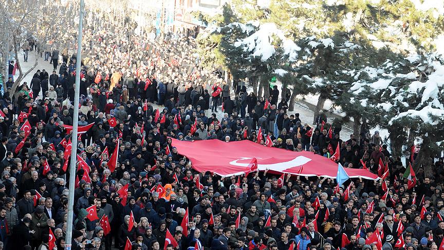  Bingöl, Van, Hakkari ve Mardin'de binlerce vatandaş terörü lanetledi