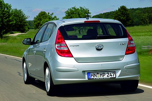  i30 1.6 CRDi VGT [115 PS] SELECT  ile  BRAVO 1.6 16V MULTIJET 105 HP DYNAMIC karşılaştırma