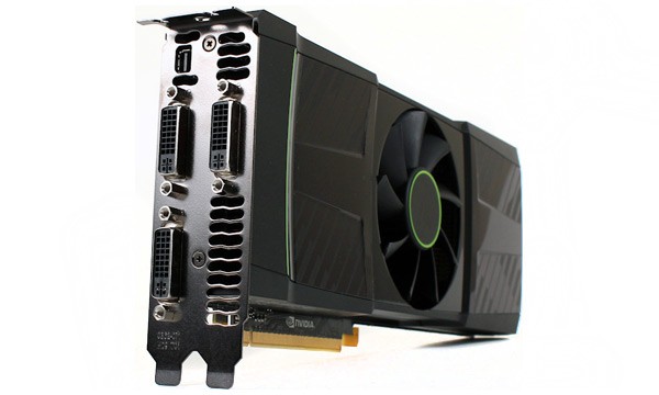  GeForce GTX 590 tamir ediliyor