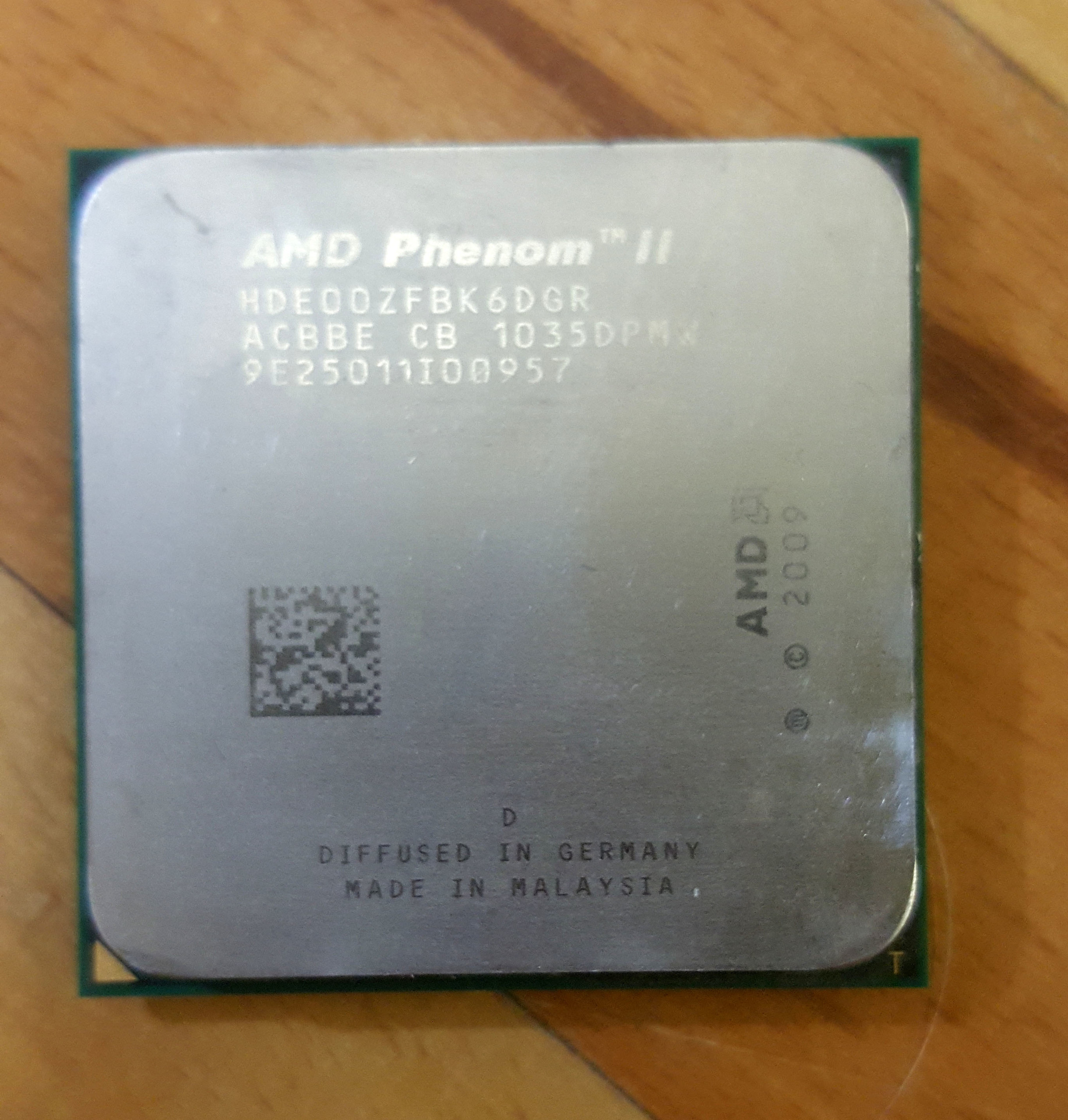 Satılık AMD Phenom II X6 1100T, Asus M5A99X Evo, Corsair Vengeance 4x2:8GB DDR3  1600 Mhz Low Profil