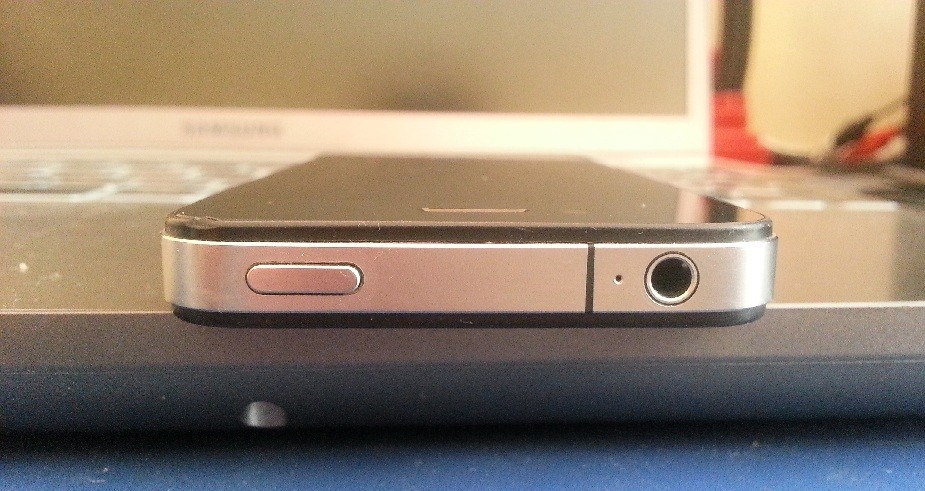  >>SATILIK<< iPhone 4 32GB Siyah (Fotoğraflar Eklenmiştir.)