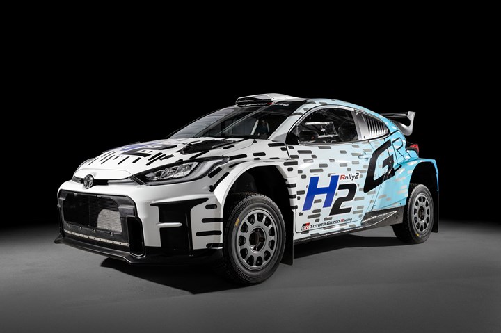 Toyota'nın hidrojenli ralli aracı Finlandiya Rallisi'nde boy gösterecek