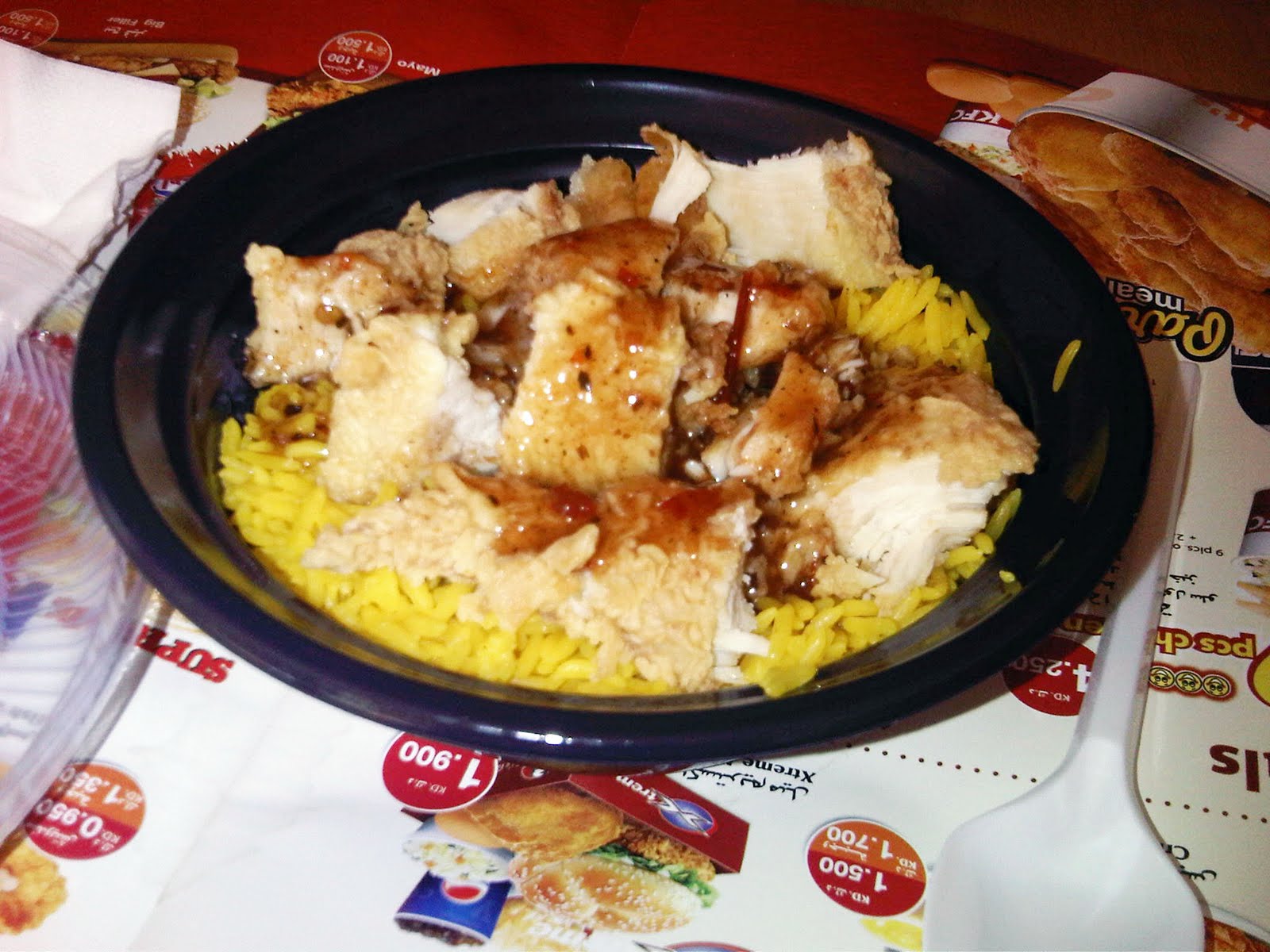  KFC'YE GİDİP PİLAV ÜSTÜ TAVUK DÖNER İSTEDİM YAKAPAÇA DIŞARI ATTILAR