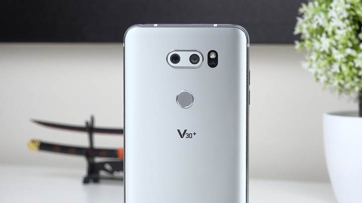 LG V30+ incelemesi 'Zarif bir kamera ve ses uzmanı'