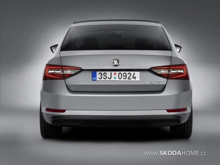  2015 SKODA SUPERB ANA KONU (Detaylı Video Geldi)