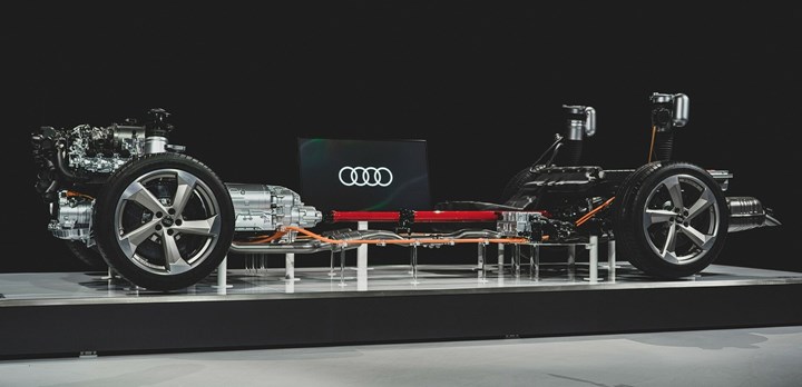 Audi: 'Elektriğe geçiş beklenenden uzun sürecek'