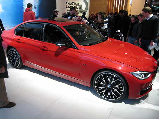  2012 BMW 3-Serisi (F30)Sedan Brüksel’i Salladı
