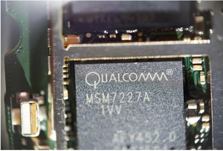 Qualcomm ve Google yapay zekâ güncellemelerini bağımsız olarak dağıtacak