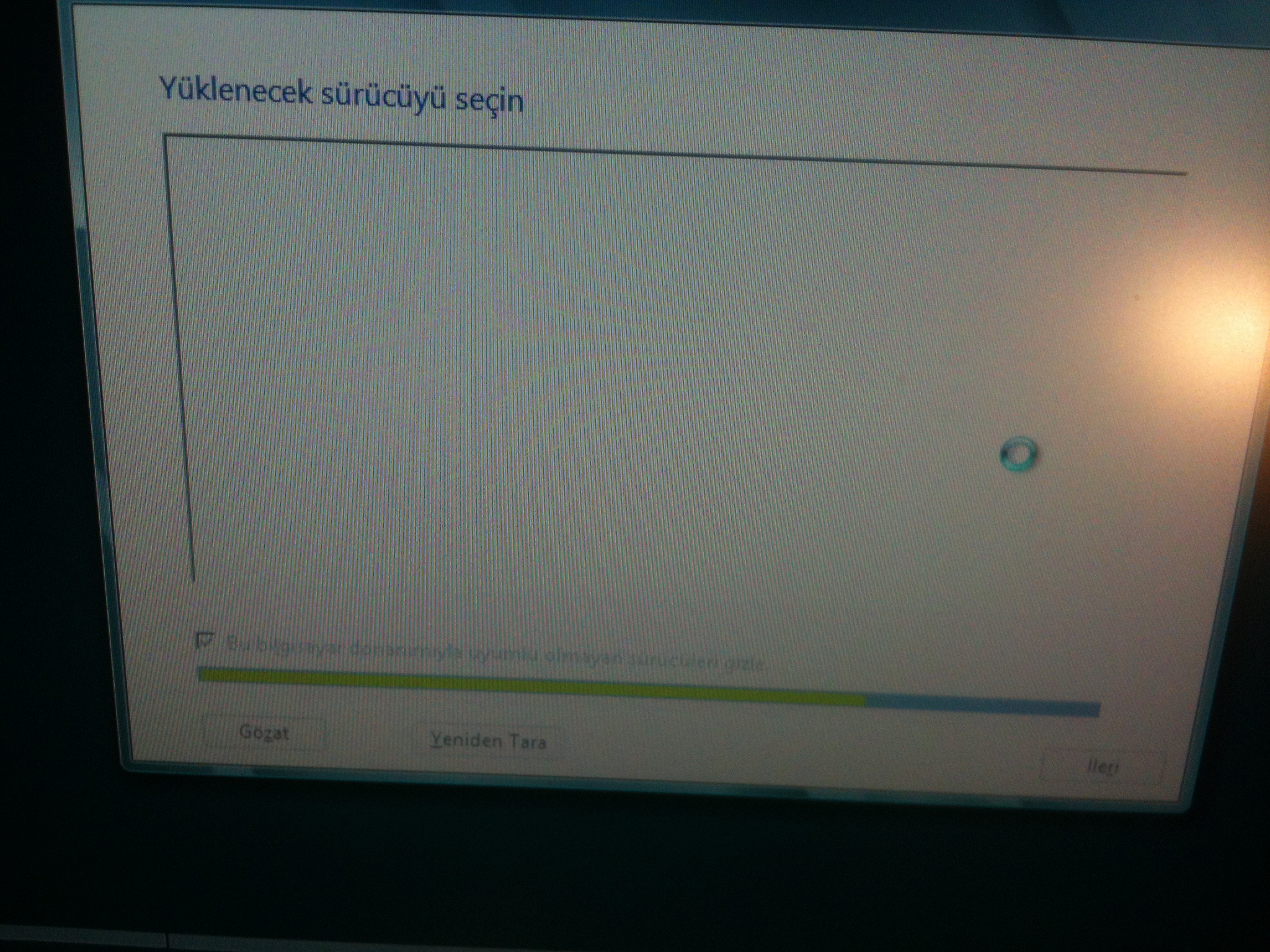  Windows 8 Bilgisayarınıza gereken medya sürücüsü yok HATASI