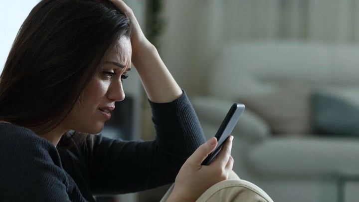 Telefon neden donar ve kasar? Telefonda donma & takılma sorunu çözümü