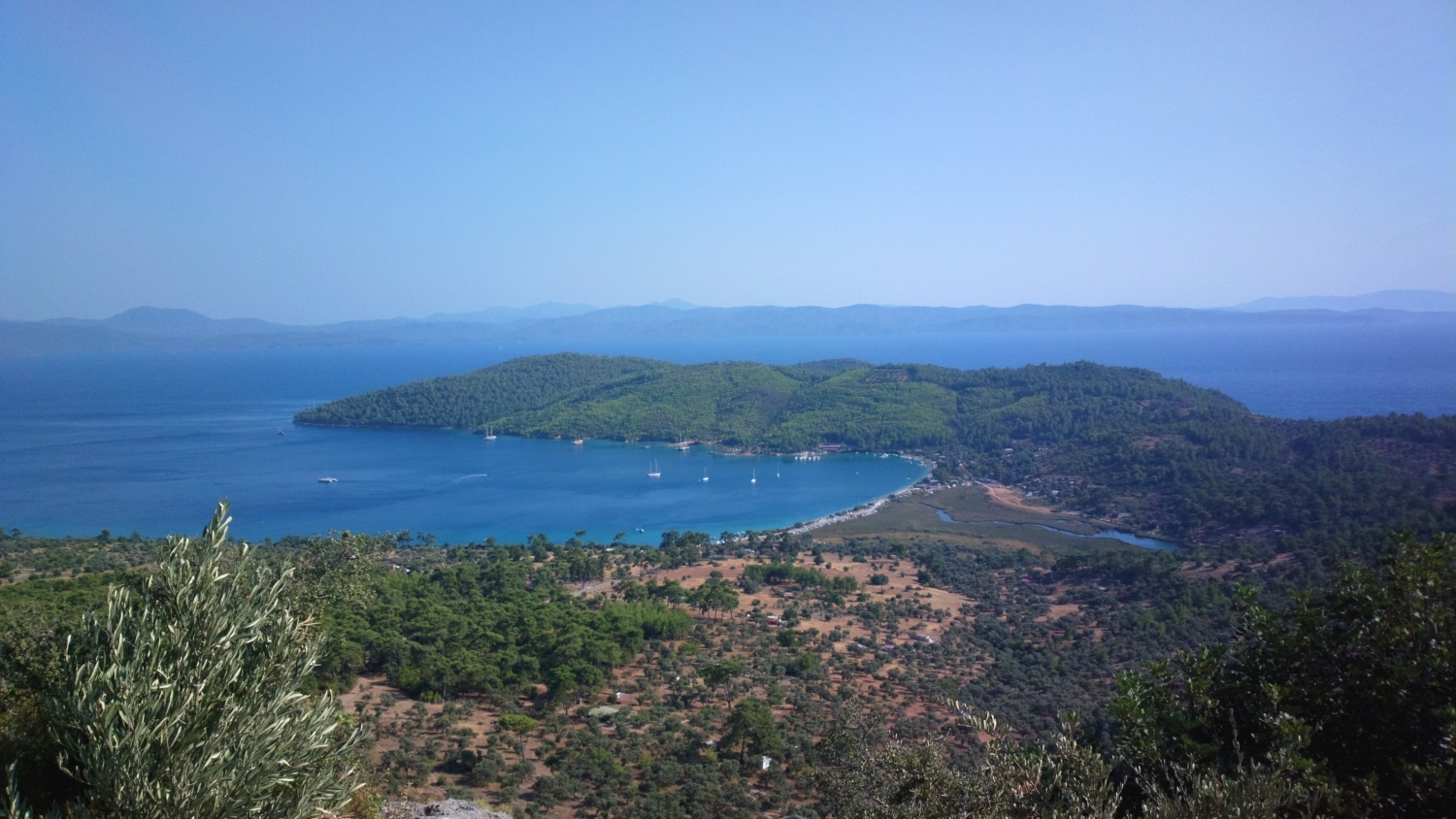  Ege Sakin Koyları ve Plajları