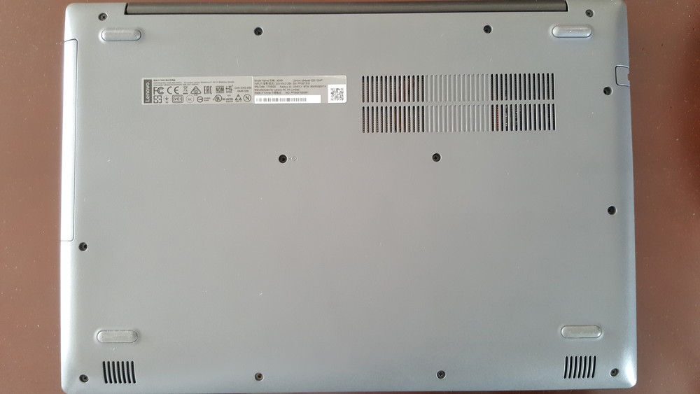 LENOVO IdeaPad 320 Pentium N4200 2.5 Ghz 4 Çekirdek 4GB DDR4 2133 Mhz 1TB+Garanti 1100TL==>1000 TL