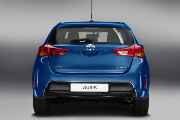  Toyota Auris 2013 SON KASA