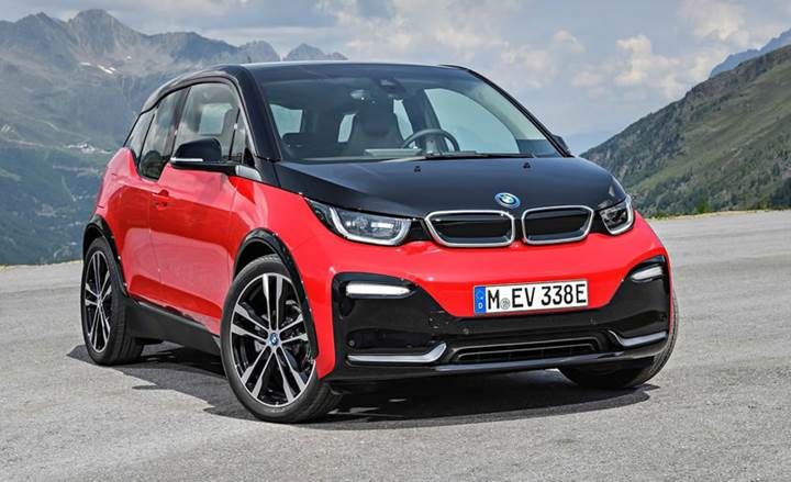 Makyajlanan BMW i3, performans odaklı yeni modelle geldi