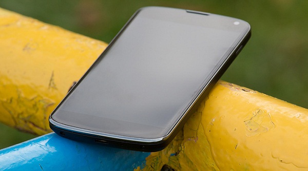 LG Nexus 4'ün prototipi incelendi