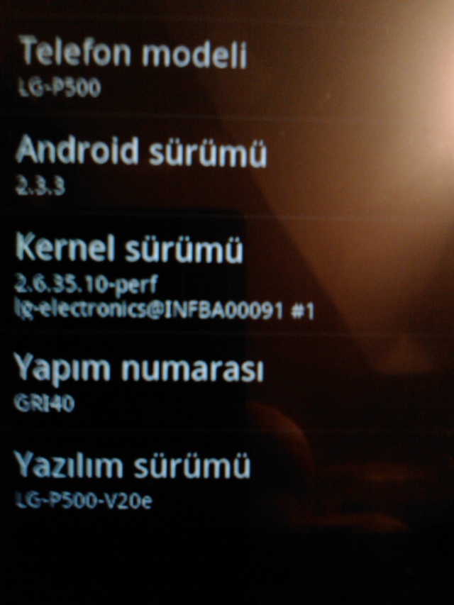  LG Optimus One (P503) kullanıcıları için 1 Aralık orjinal Android 2.3.3 yükseltmesi