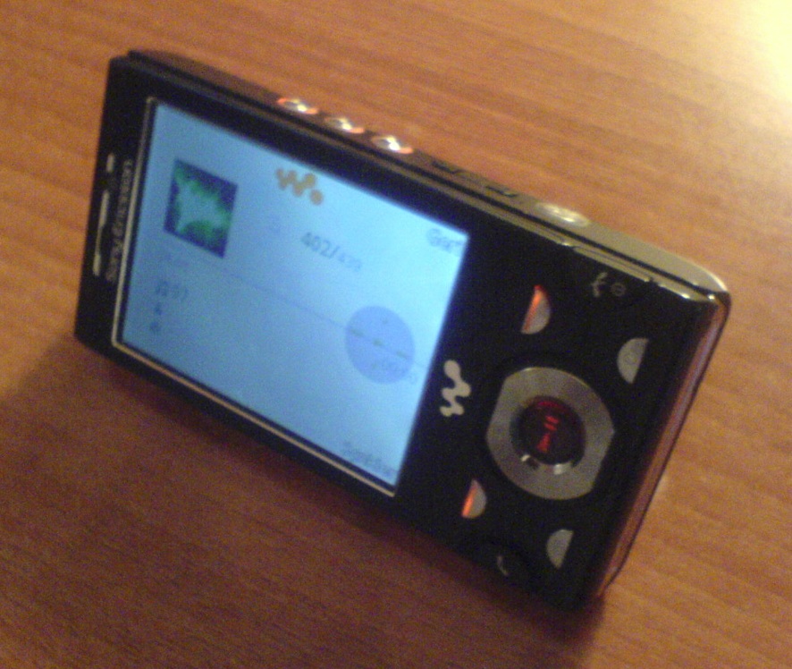  TAKASLIK Sony Ericsson W995 Resimler Eklendi.