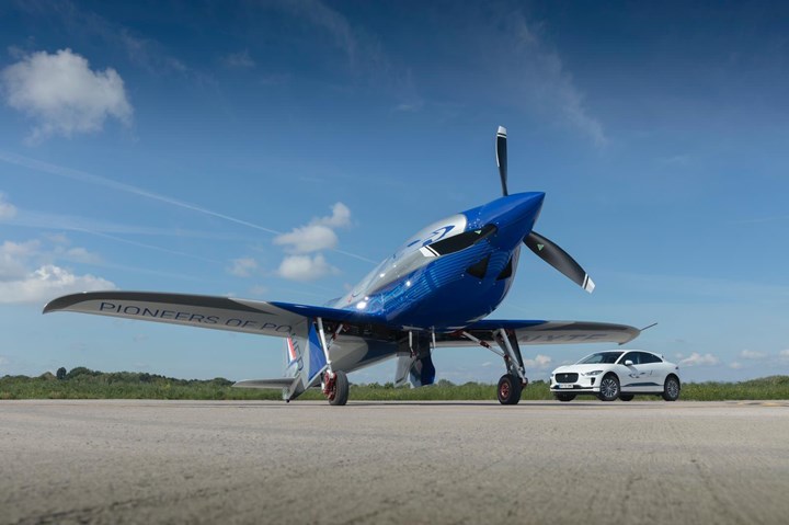 Rolls-Royce’un elektrikli uçağı 623 km/s hıza ulaştı: Yeni bir rekora imza atabilir