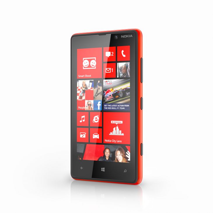  [ Nokia Lumia 820 { WP8 - 1.5 GHz DC | 4.3' WVGA CB-AMOLED | 8MP - 1080p | NFC ]