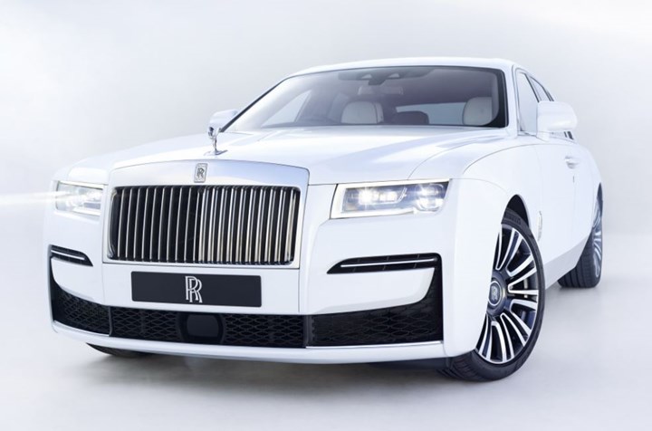 2021 Rolls-Royce Ghost, yenilenen tasarımı ve özellikleriyle karşınızda