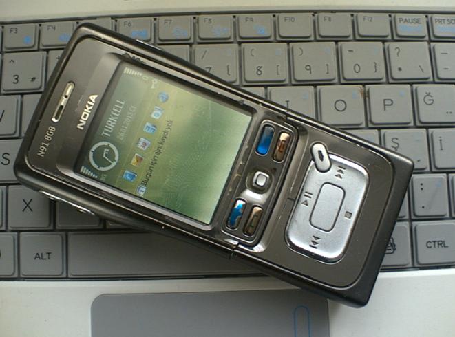 Nokia e65 1