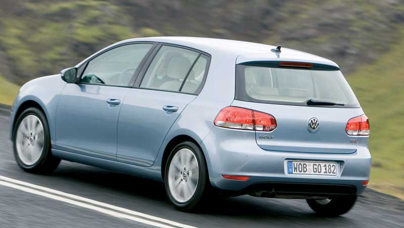  Golf 6 Trendline 1.6 TDI 105 hp mi, Renault Megane 3 HB Privilege 1.5 dCi 105 hp mi?