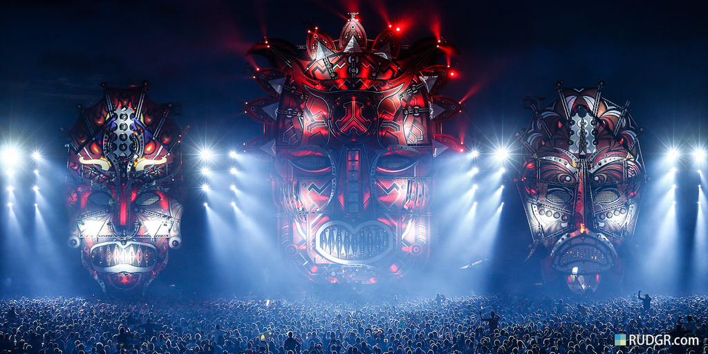  Defqon 1 2016 DRAGONBLOOD