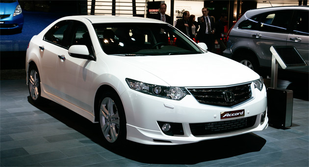  2015 YENİ KASA HONDA ACCORD TANITILDI