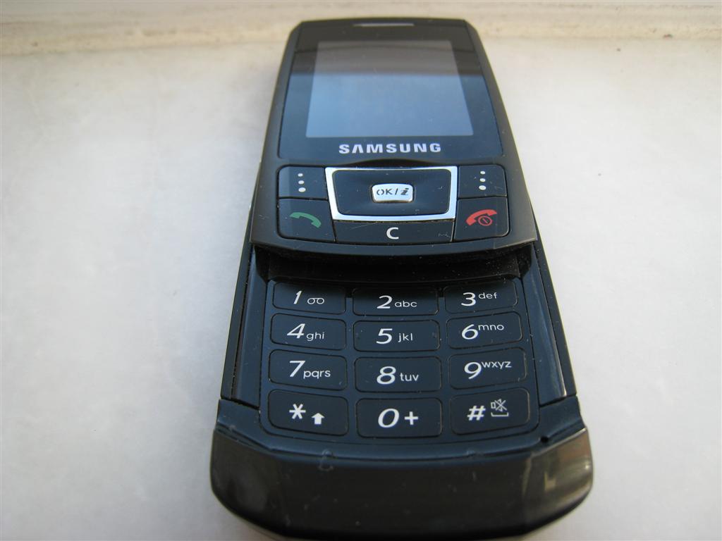  SAMSUNG D900 GARANTİLİ- 330 YTL RESİMLİ