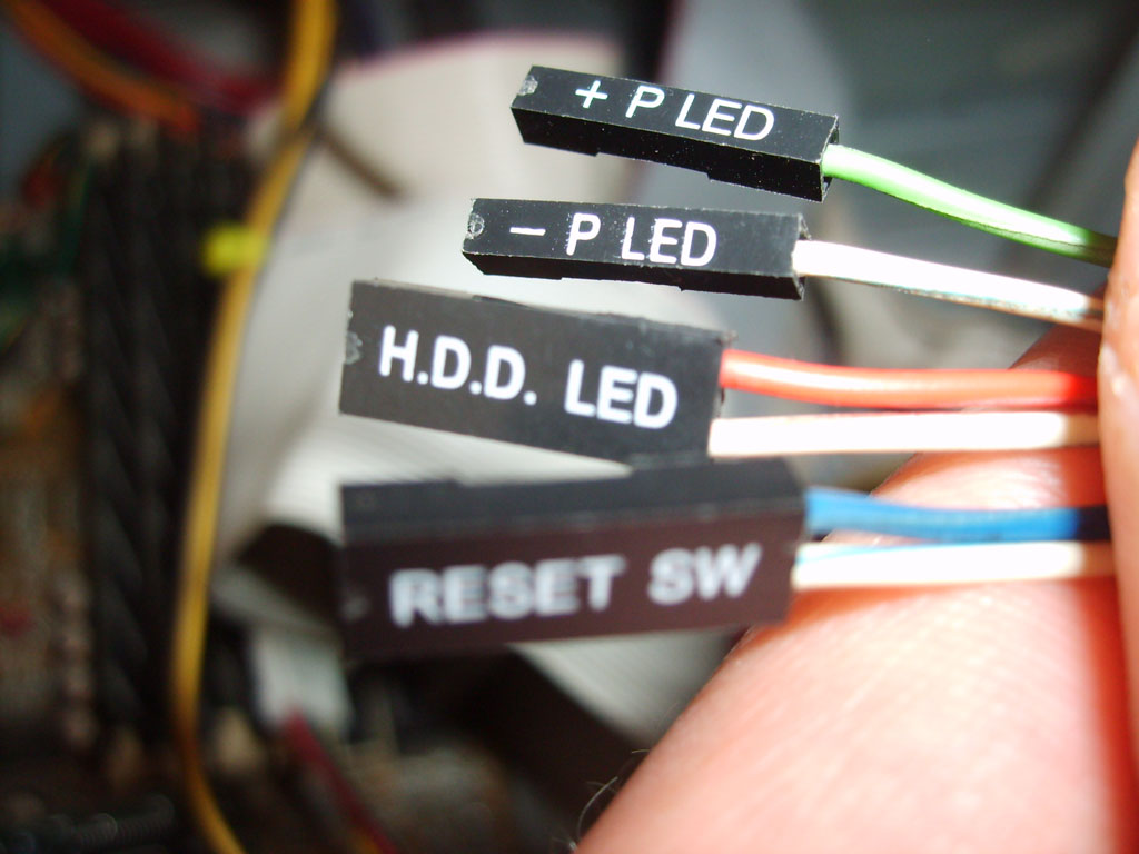  Power-Reset Kablolarını Takma