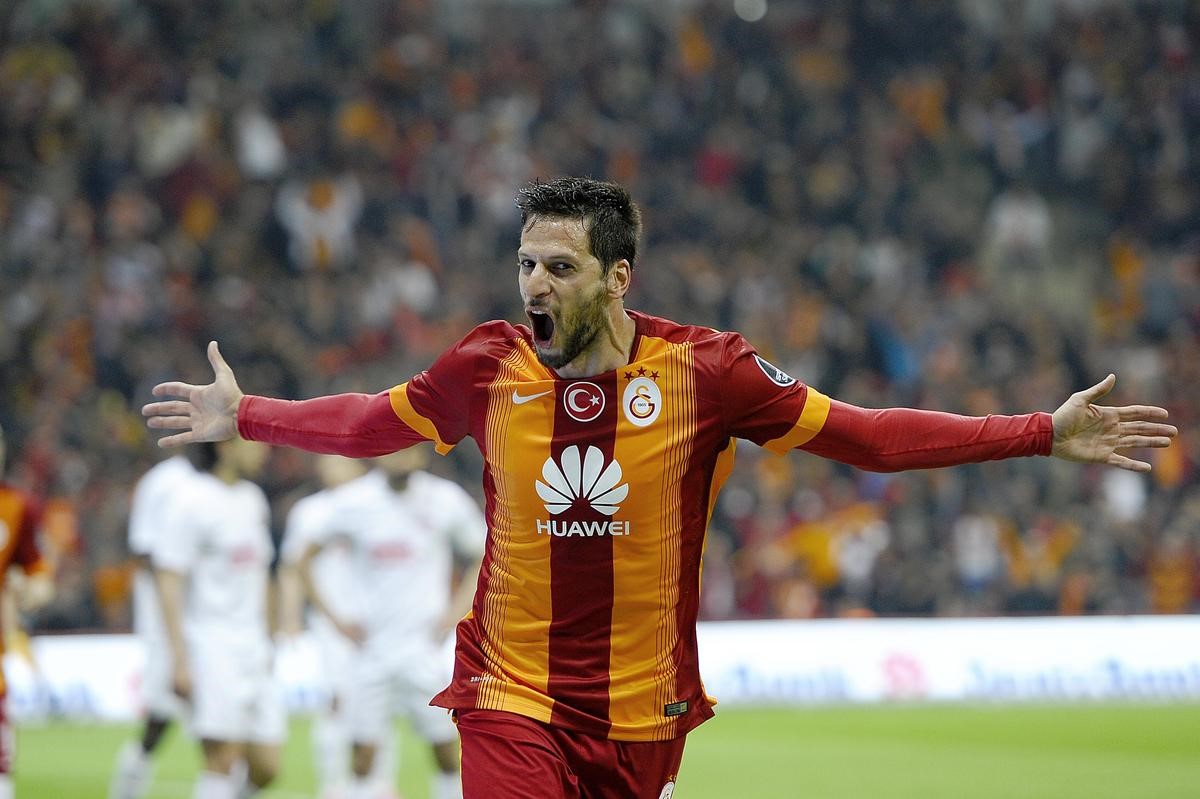  Sen kal gerisi önemli değil.