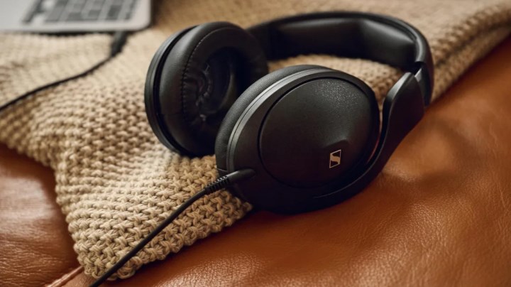 Sennheiser HD 620S tanıtıldı: Arkası kapalı tasarımda Hi-Fi ses isteyenler için