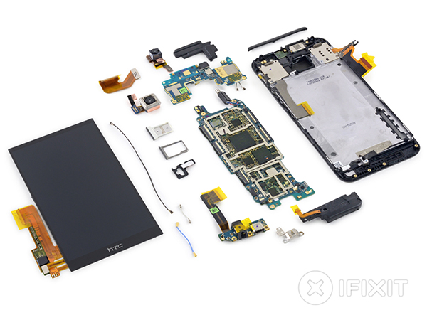 iFixit, metal gövdeli HTC One M9'un da içini açtı