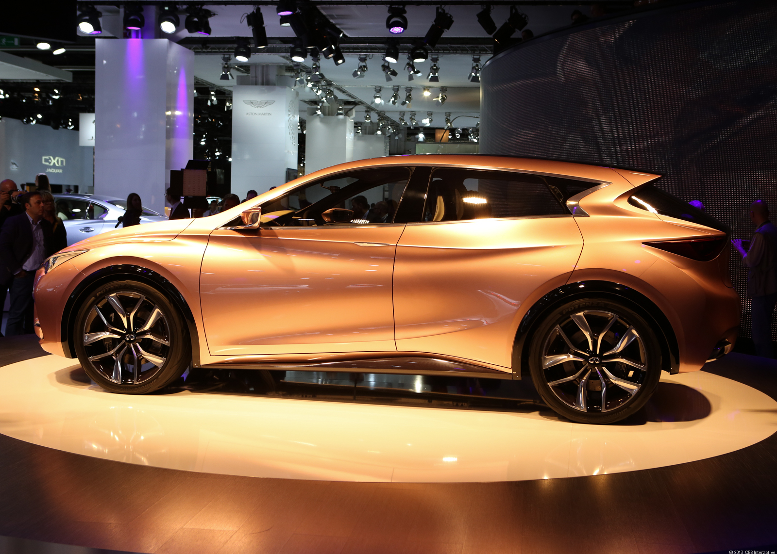 Infiniti qx30. Инфинити qx30. Инфинити qx30 2022. Infiniti qx30 2022. Инфинити хэтчбек qx30.