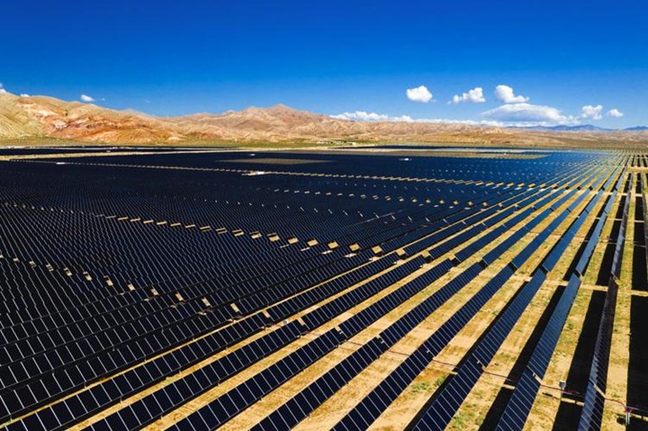 Çin, dünyanın en büyük güneş enerjisi santralini devreye aldı: 5 GW büyüklüğünde!