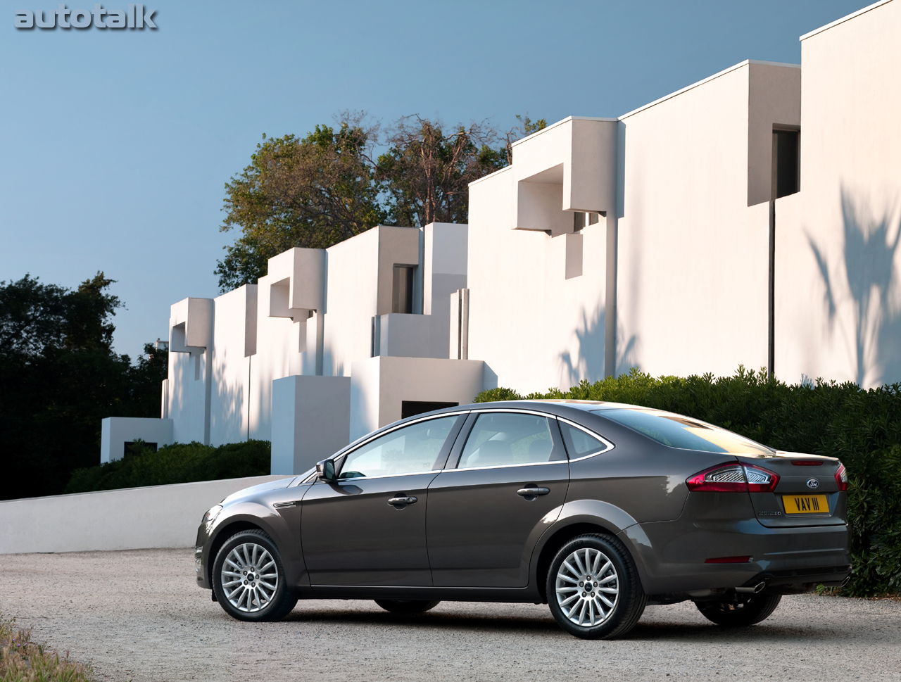  2011 FORD  MONDEO (makyaj)