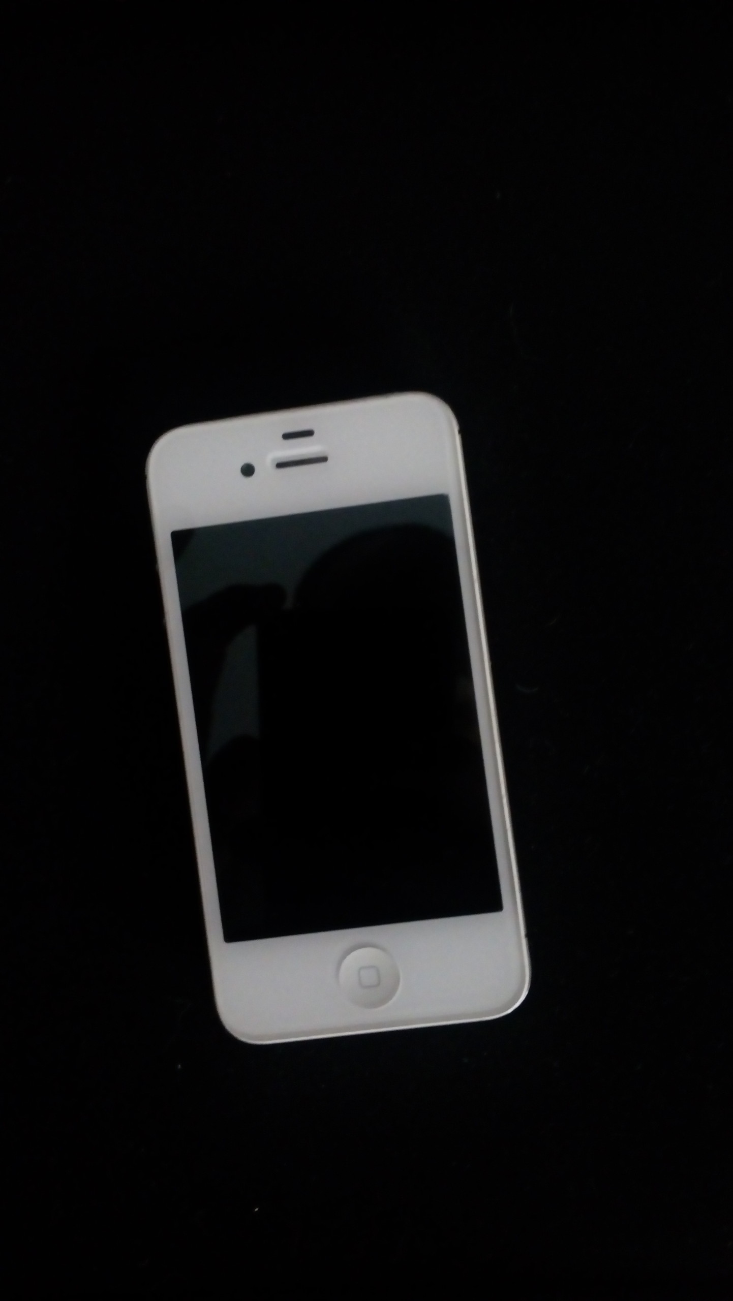  Beyaz Iphone 4s 16gb 400 TL