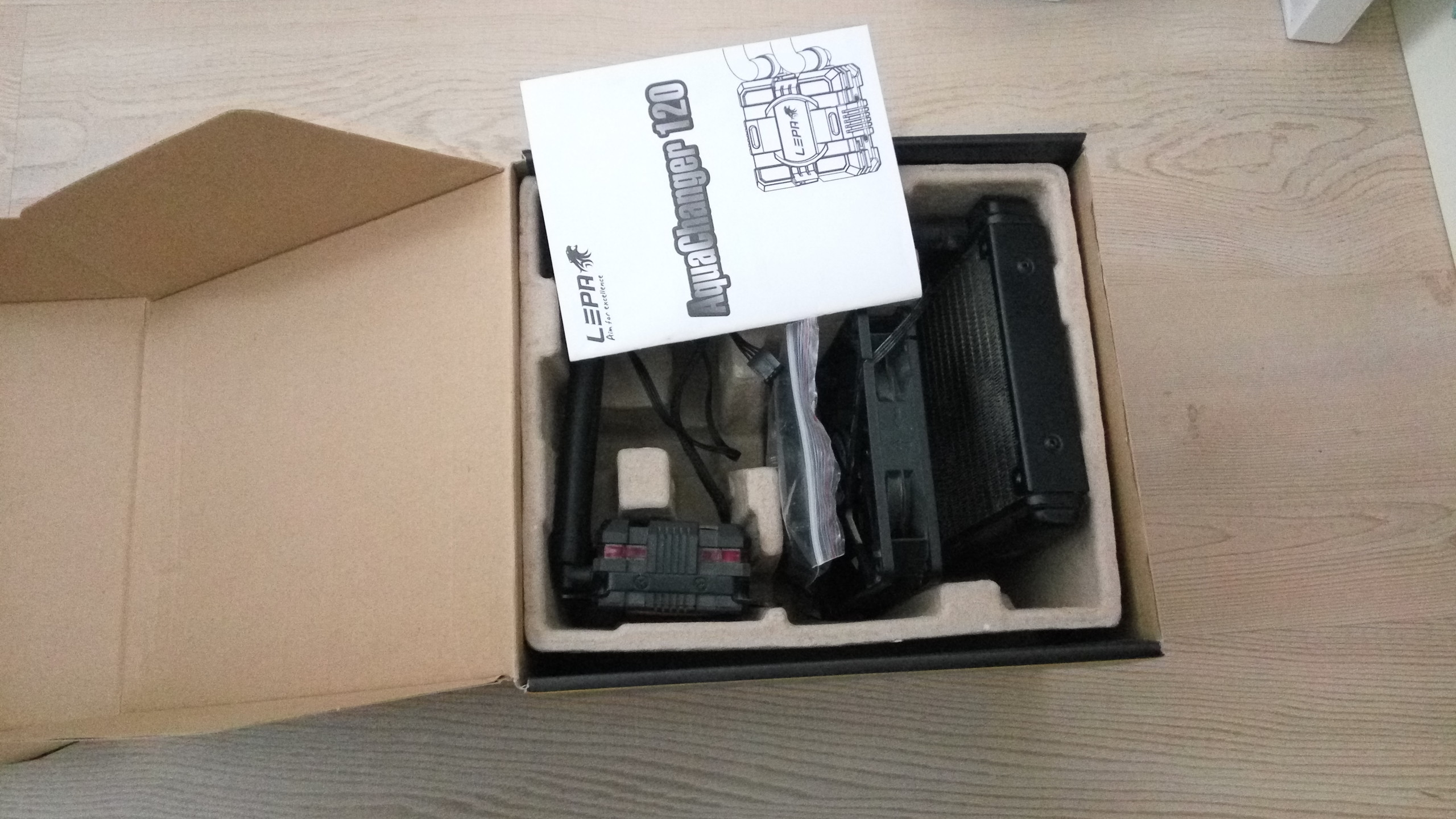 SIVI SOĞUTMA LEPA AquaChanger 120mm INTEL AMD TUM SOKETLER