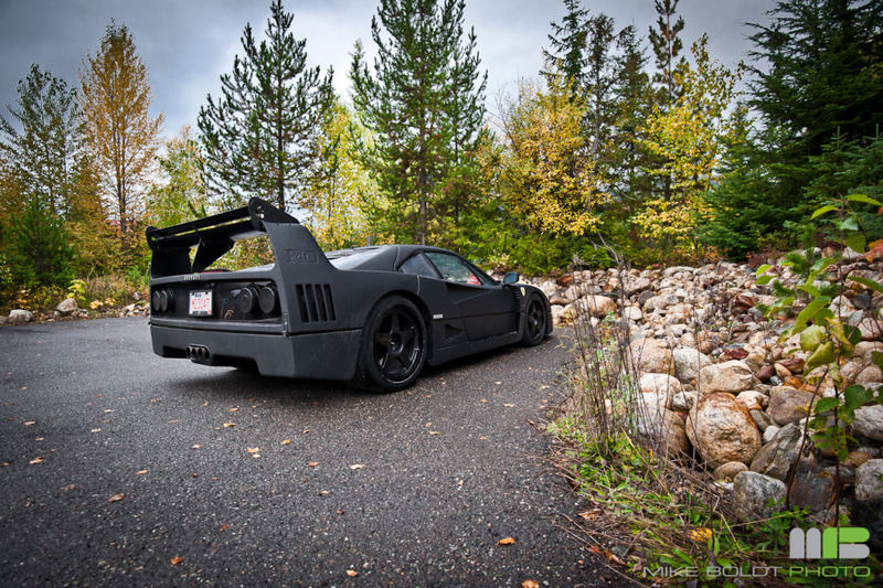  Mat Siyah Ferrari F40