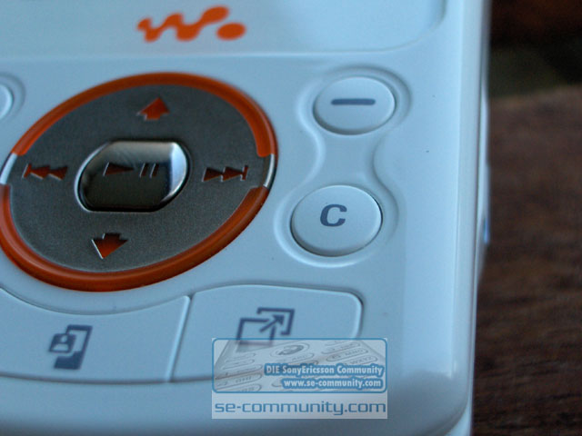  <<--W900i ANA TOPiGi-->>  (W900 hakkında herşey)