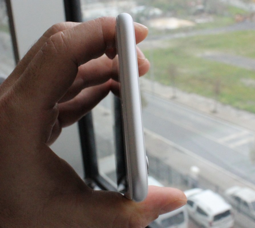  iPhone 6 Plus 64GB Silver - Tertemiz, Vodafone, Spigen Kılıf Hediye