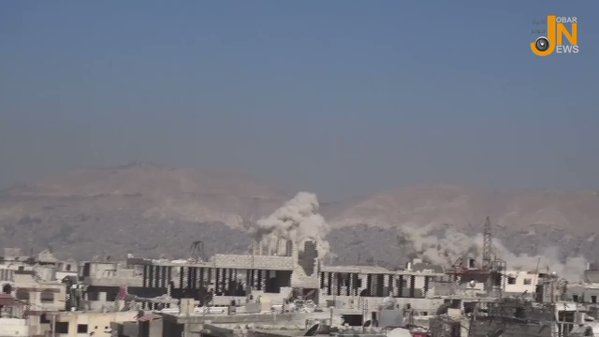 Suriye Ordusu Şam'da muhaliflerin elinde olduğu bölgelere ağır bombardımana başladı 