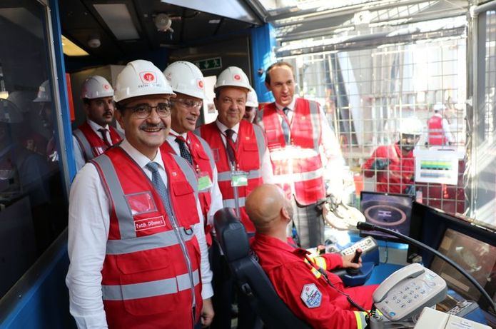 Yavuz Doğu Akdeniz'de 1.710 metre derinliğe ulaştı