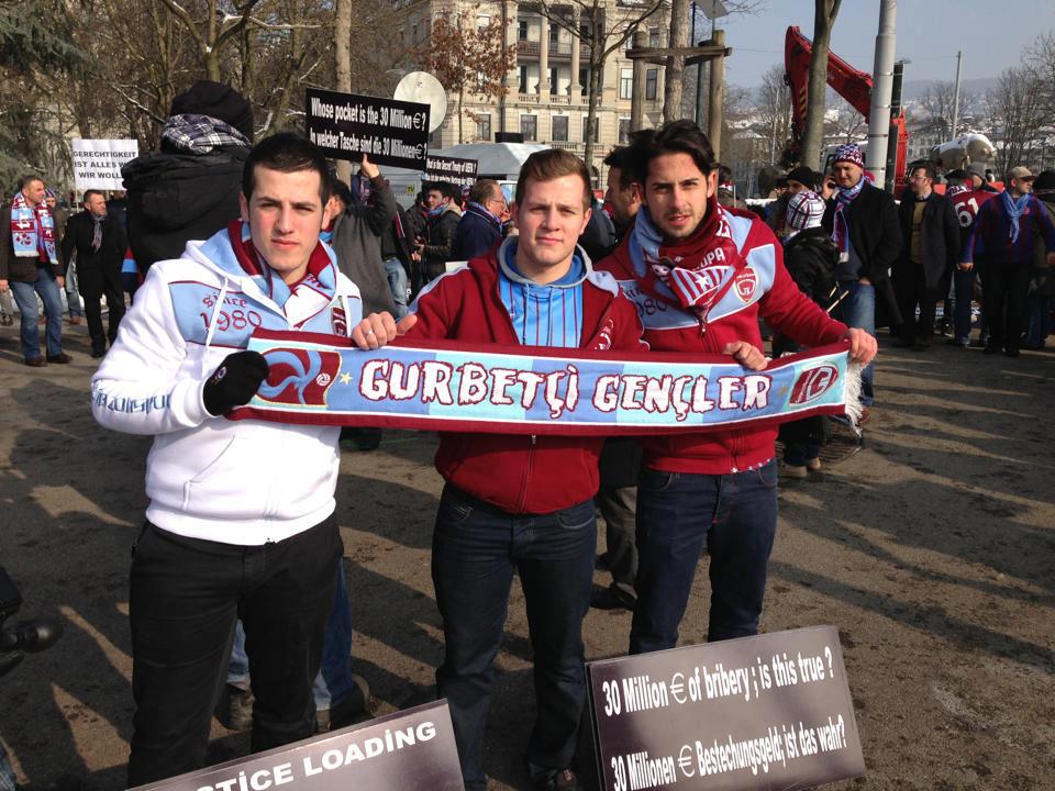  14.02 tarihli Zürih eyleminden kareler