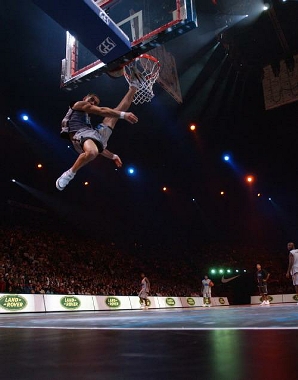  Gelmiş Geçmiş En İyi Slam Dunker