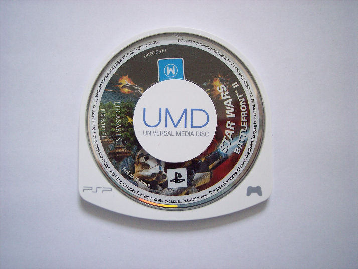 Диск 2009. Sony PSP UMD диски. Sony UMD. UMD Disc. Фильмы UMD диски.