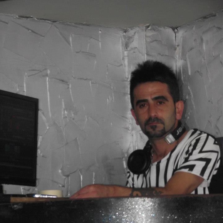  Şanzelize Cafe İlişkili Elbise Party