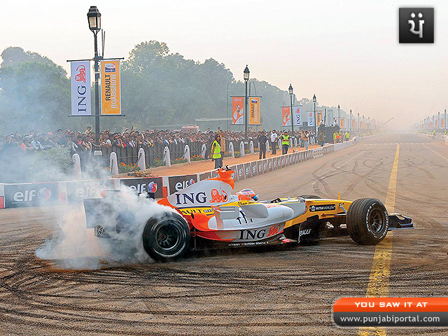  16 2013 FORMULA 1 AIRTEL INDIAN GRAND PRIX (New Delhi)